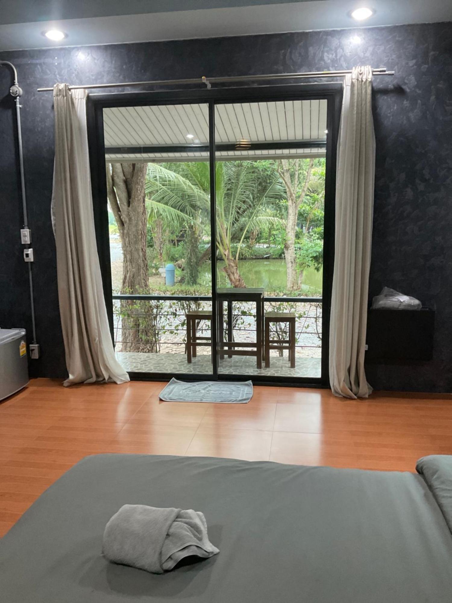 Baan Tonjaeng Resort Chai Nat Екстериор снимка